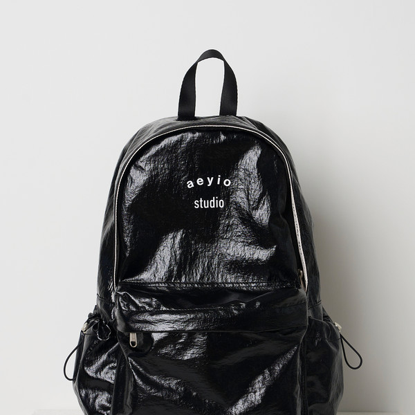 aeyio] LOGO GLOSSY BACKPACK_BLACK_로고 글로시 백팩_ABA2000 에이
