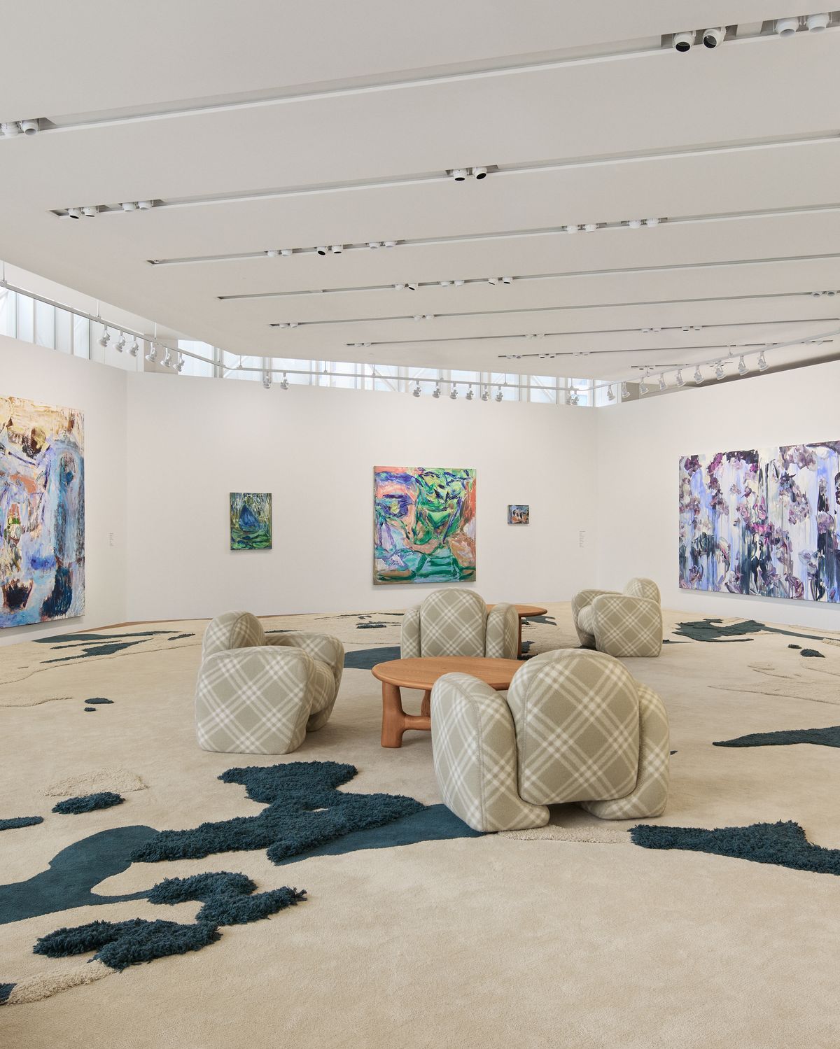 <p style="text-align: left;">Burberry Art Space ยฉ Burberry, courtesy Burberry</p>