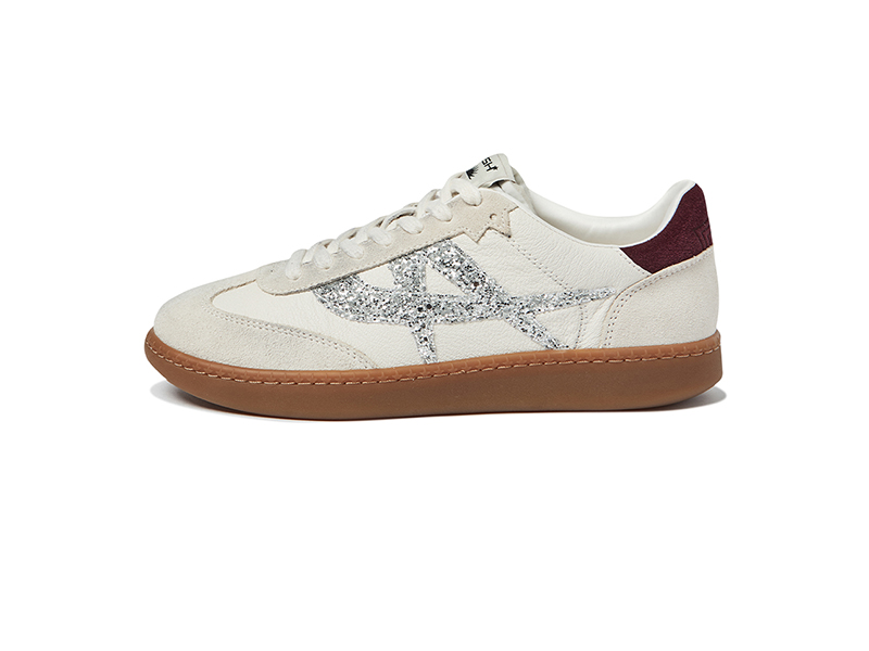 <strong>ASH SUNSET 썬셋 스니커즈</strong><BL> 270,900원