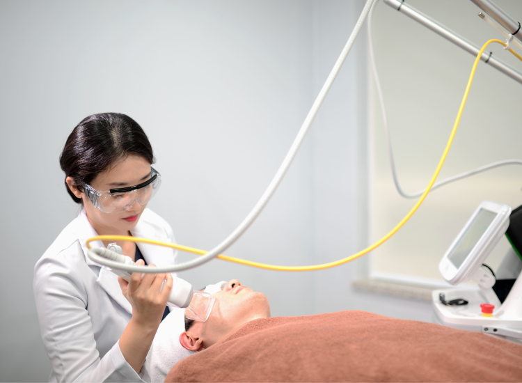 원주 원더스피부과 섬세하고 꼼꼼한 단계별 여드름치료 