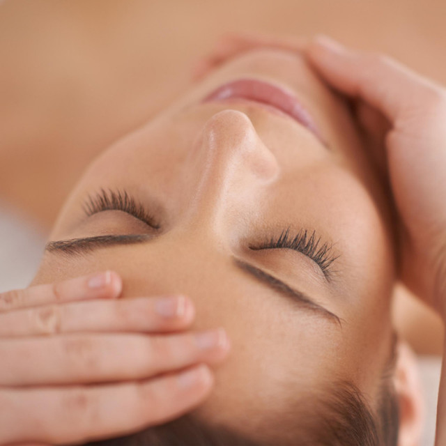 원주 원더스피부과 각질제거와 여드름배출을 위한 스킨스케일링 여드름치료