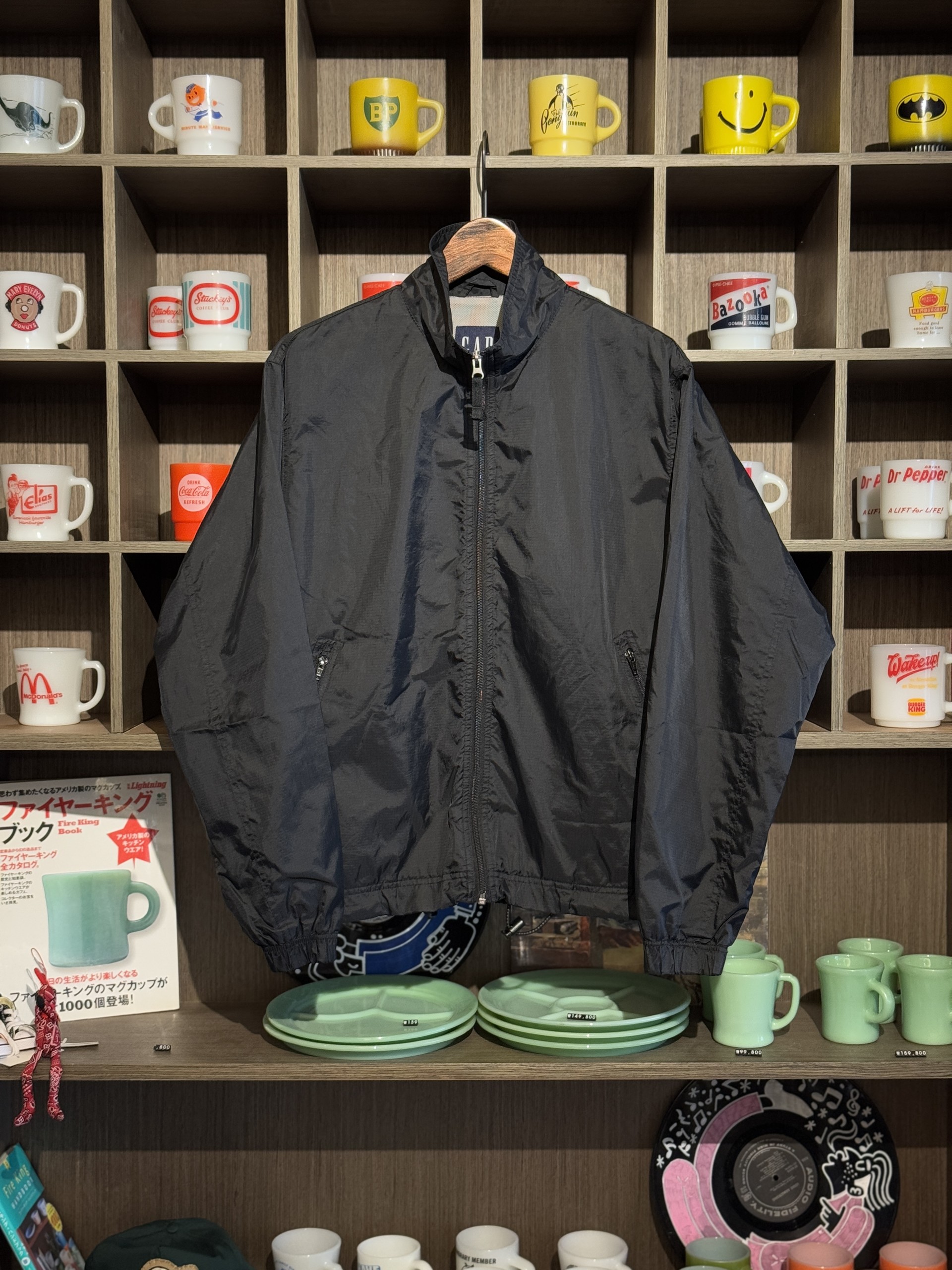 (BFD500) Old Gap Ripstop Nylon Jacket Black S size : BROWN FRONT DOOR