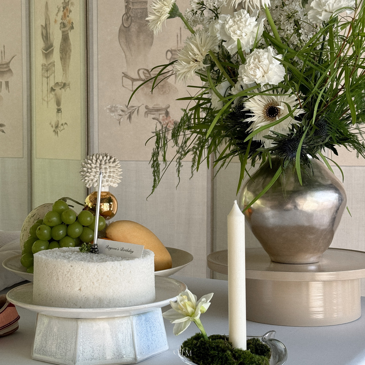 <p style="text-align:left; font-size:16px; margin-top:26px;">Sasong Coffee 사송카페<br><span style="color:#666;">Full Venue Rental 전체 대관</span></p>