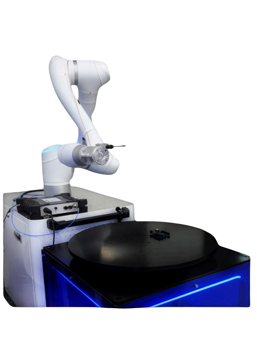 <p style="margin-bottom:2%;"><span style="text-align:center; font-size:20px; letter-spacing: 0.5px;">Robot</span></p>
