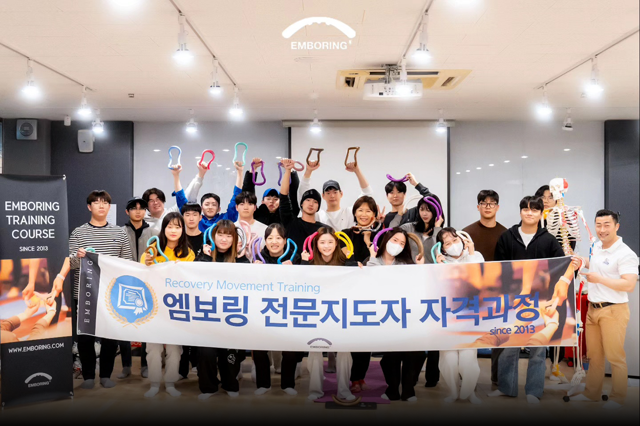 <p style="text-align: center;"><span style="font-size: 18px;"><strong><span style="letter-spacing: -1px;">20년 이상의 노하우를 바탕으로 GX 프로그램 운영 및 전문 강사 양성</span></strong></span></p>