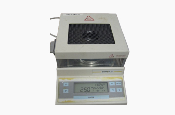 <div style='background-color:#0037B8; color:#fff; margin:0;'><h4 style='font-size:16px; padding:10px; font-weight:bold;'>Moisture Meter</h4></div>