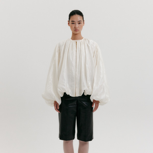 Shirred Volume Jumper - Ivory : EENK SHOP