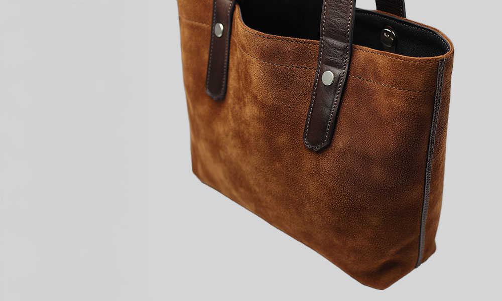 <h6>Bags</h6>