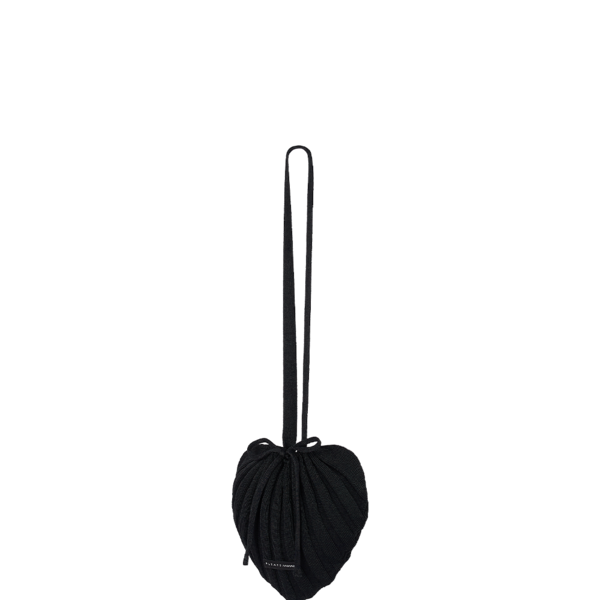 HEART BAG BLACK : PLEATSMAMA: Sustainable Knit Pleats Bag
