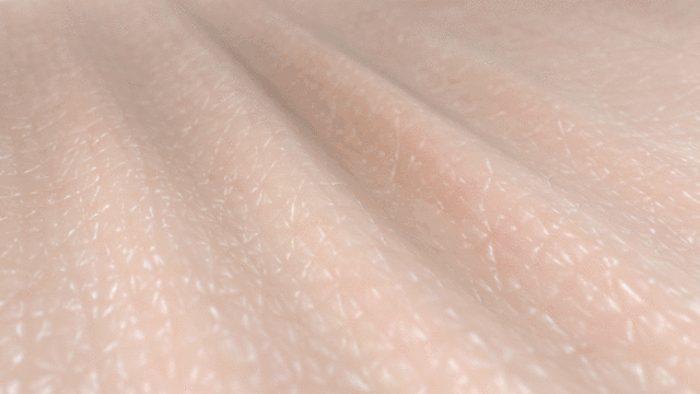 주름이 보톡스 시술을 통해 펴지고 있는 모습의 이미지