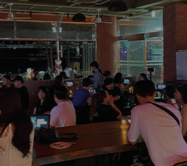 <b>POPULAR APPEAL<br>대중성</b>