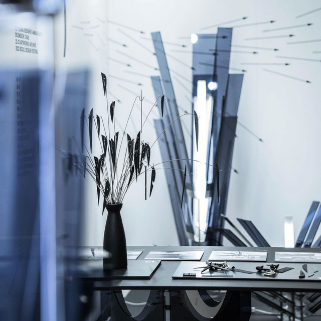 </b><p>디자인</p><div class="btn"><b>DESIGN NOW</b></div>