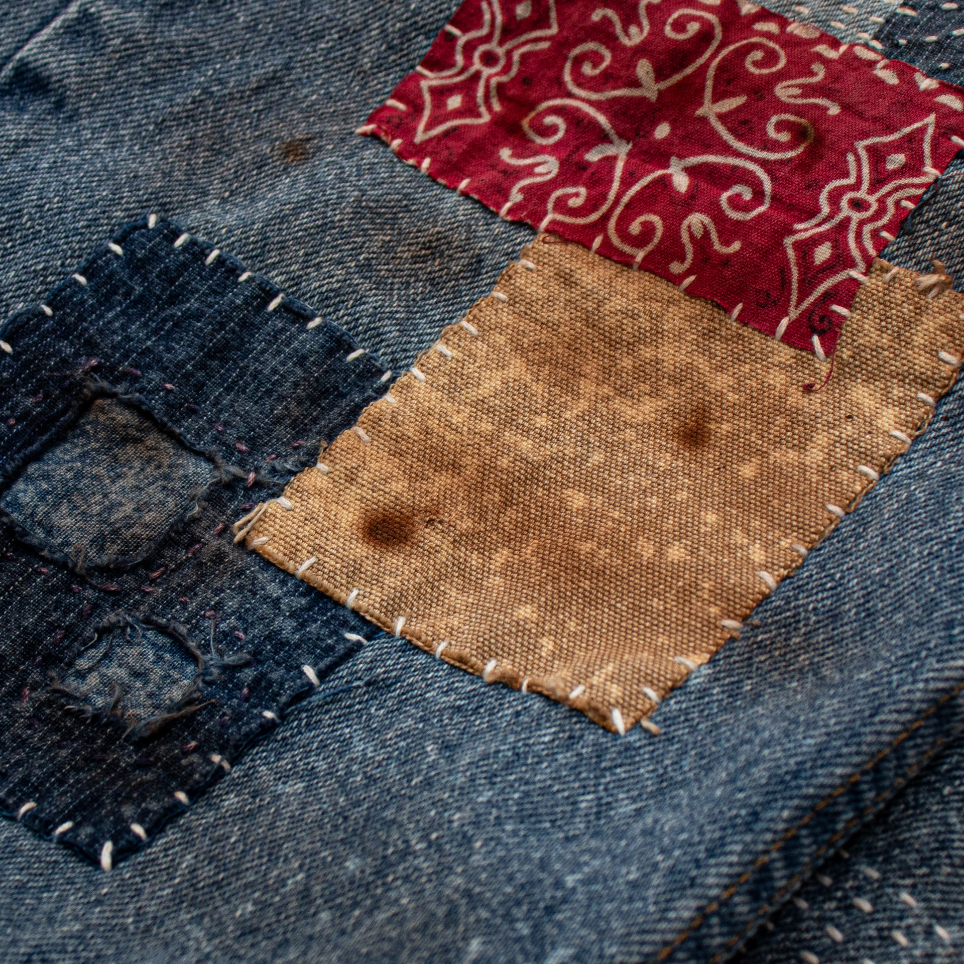 NO.207 DISTRESSED SASHIKO PATCHWORK DENIM PANTS (35