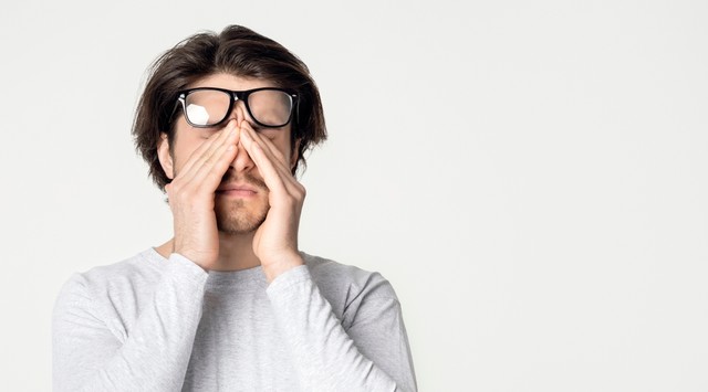 Comprehensive Eye Examination