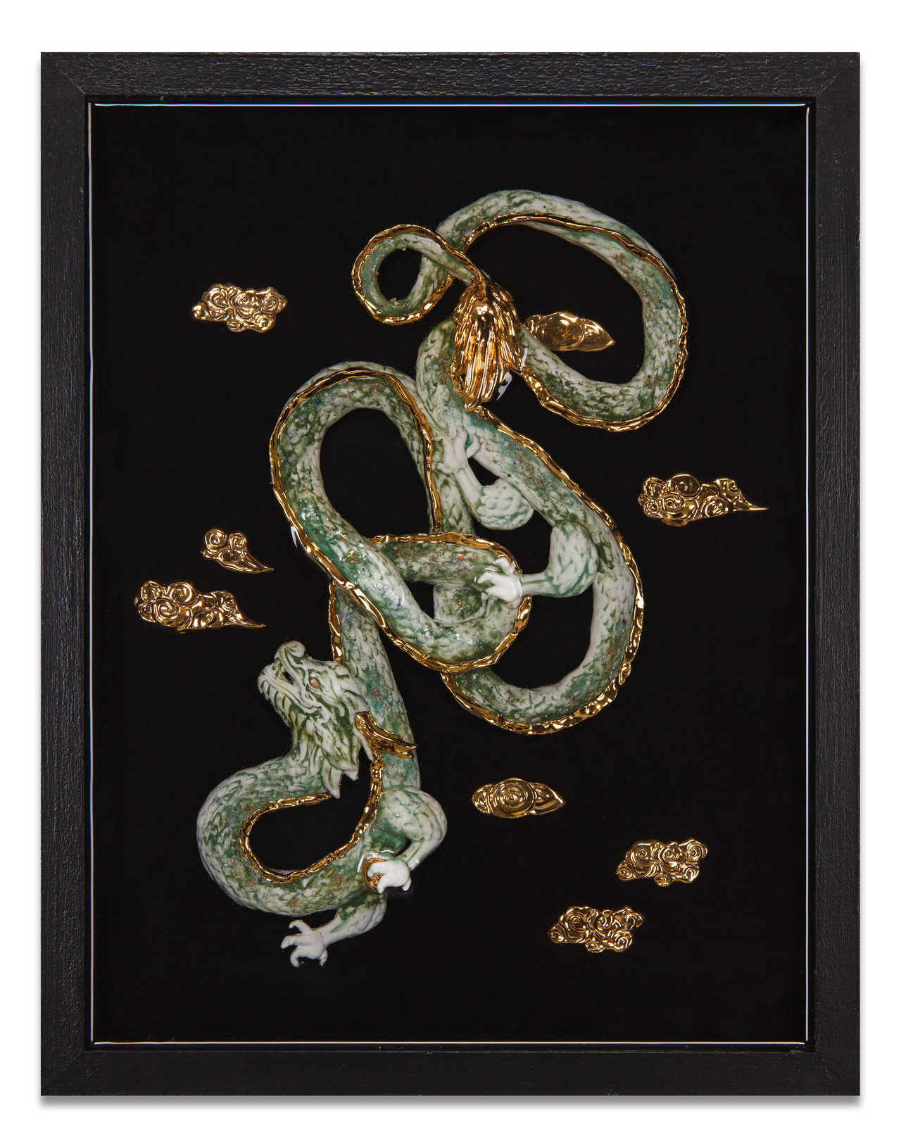 우주별 청룡 _ green dragon. ceramic, 24k gold, resin on wood. 27.5x35cm