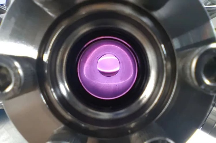 In KinTek MPCVD Machine, diamonds are growing