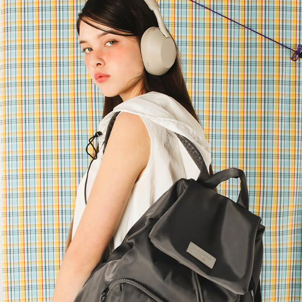 [MASMARULEZ] 304 Nylon draw flap backpack★ バックパック 304 Small nylon draw flap backpack_Dark gray : Masmarulez