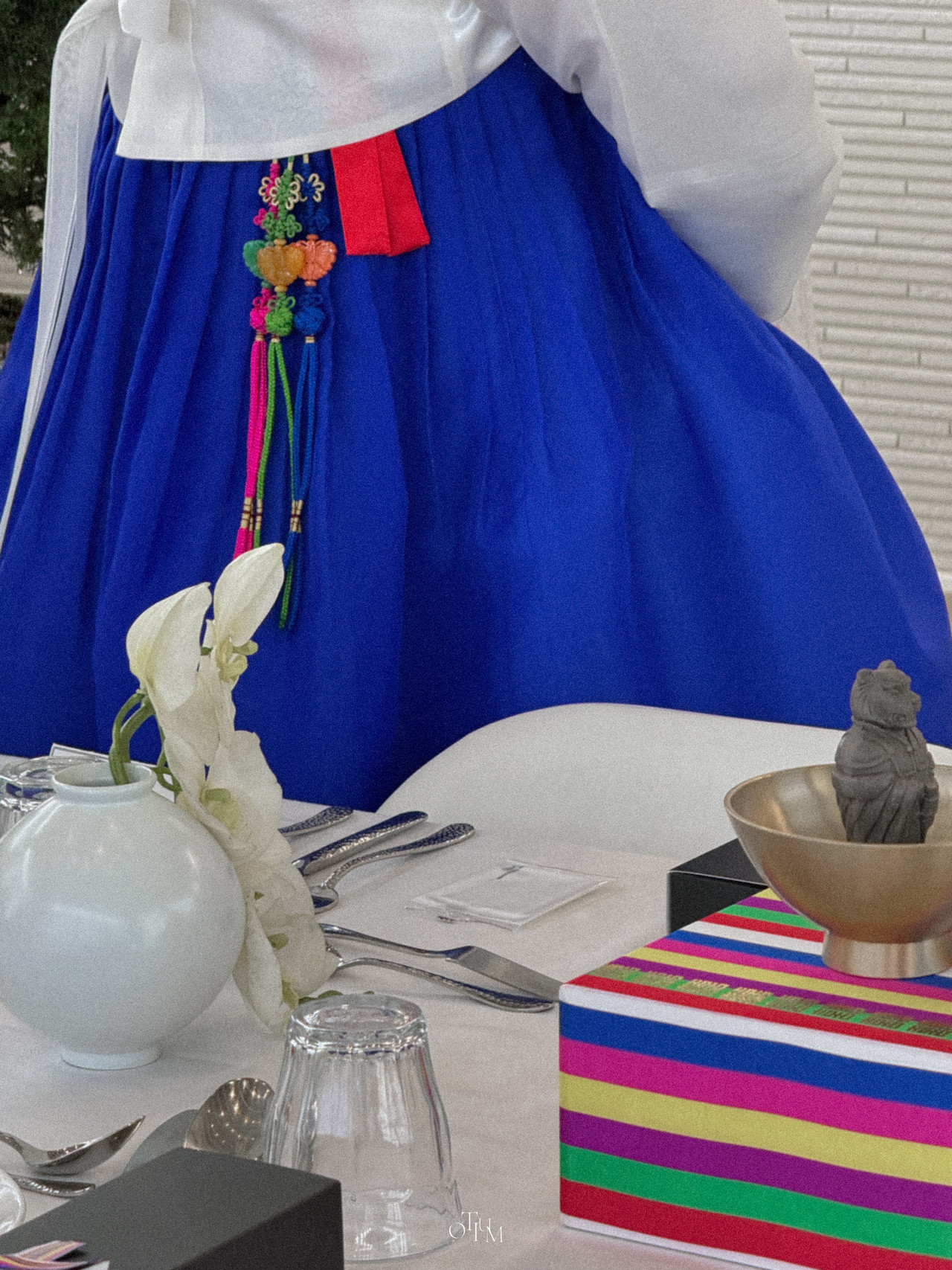 <p style="text-align:left; font-size:16px; margin-top:26px;">Sovenue 소베뉴<br><span style="color:#666;">Full Venue Rental 전체 대관</span></p>