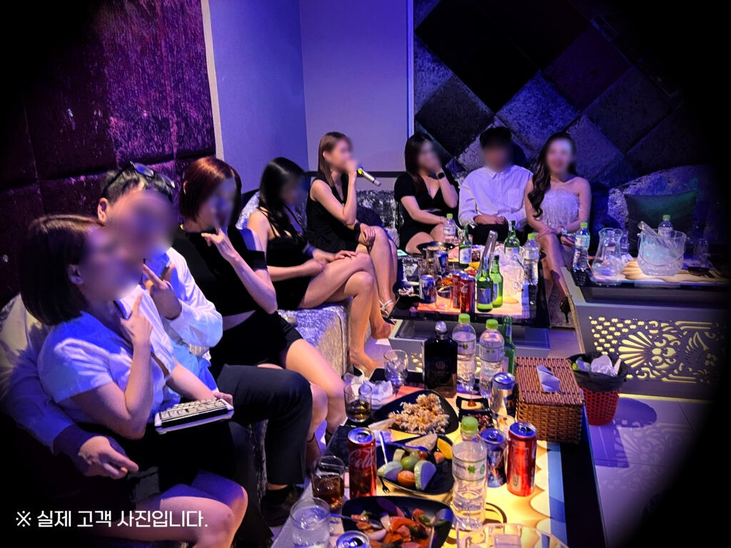 수원가라오케 인계동가라오케 아우라 내부 사진