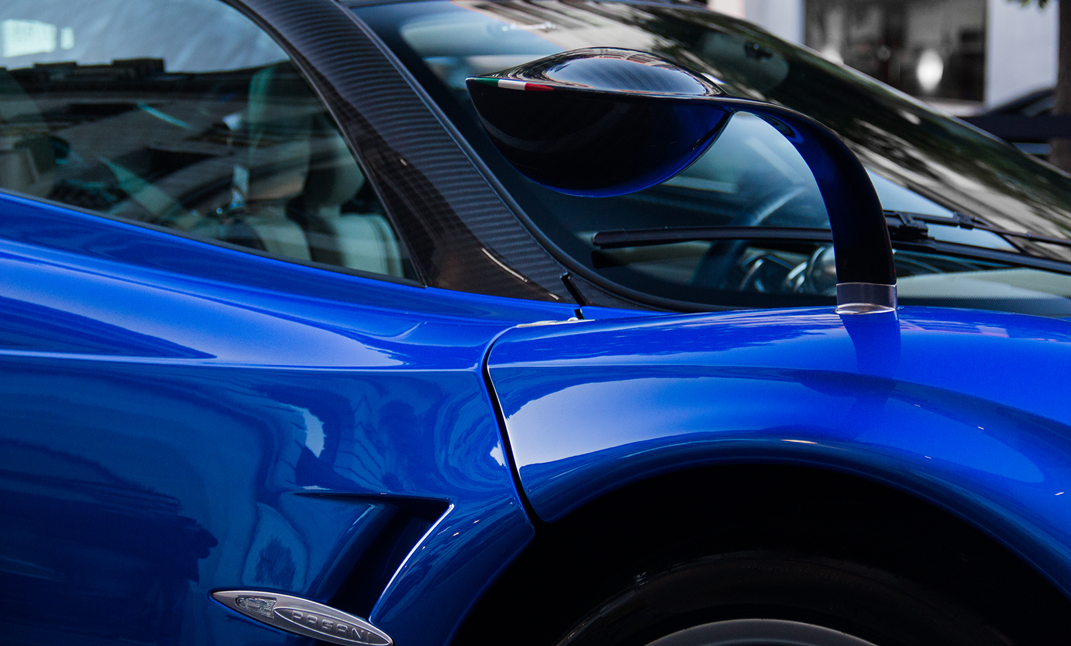 <p style="text-align: center;"><strong><span style="font-size: 36px; color: rgb(243, 243, 243);">WINDSHIELD DEFENDER</span></strong></p>
