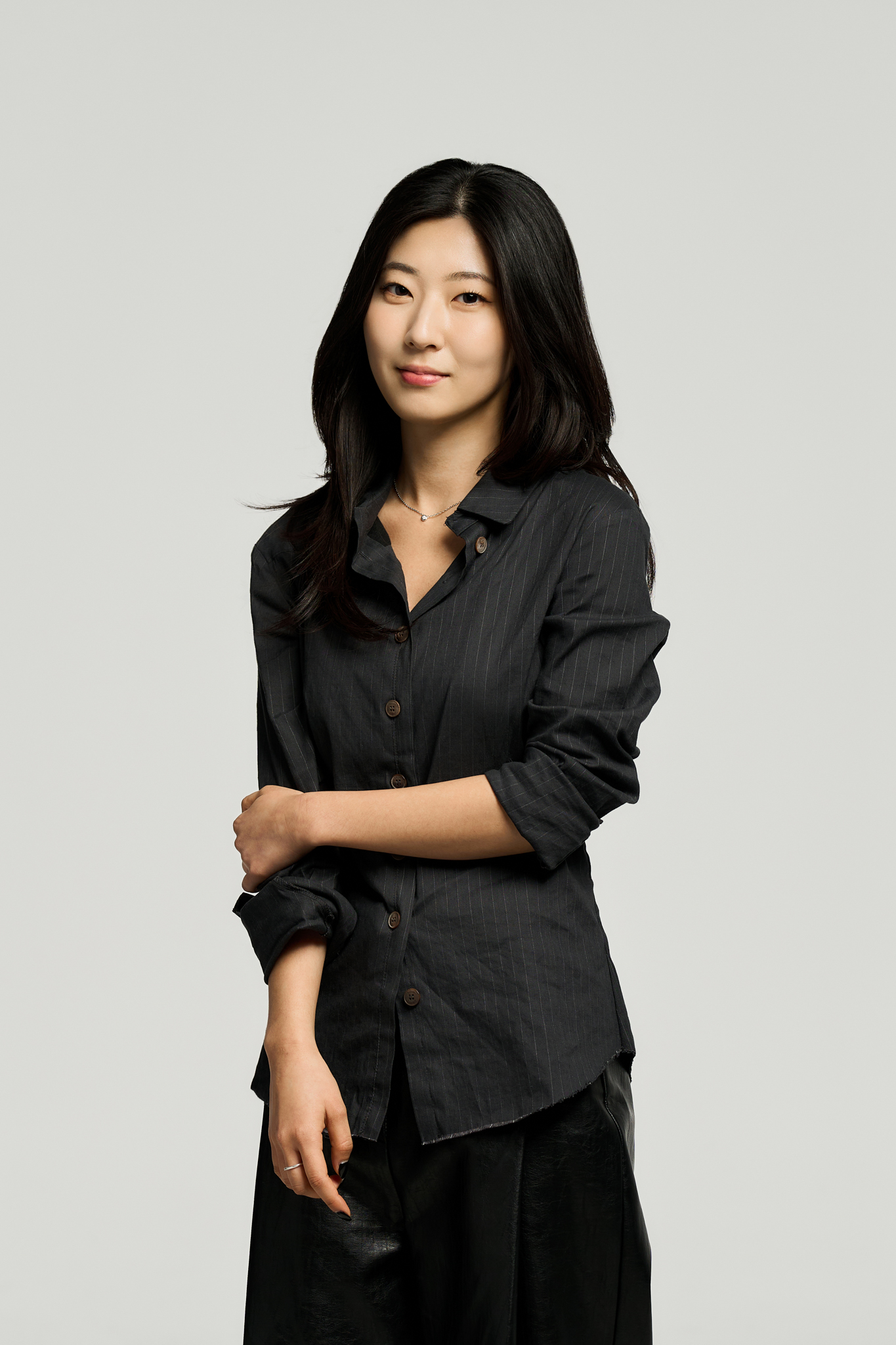 <div style="text-align: left;">     <span style="font-weight:bold; font-size: 14px;">Daye Kim</span><br>     <span style="font-size: 14px;">Project Designer</span><br><br>     <span style="font-size: 12px; line-height: 1.2;">Goldsmiths, University of London, Design</span> </div>