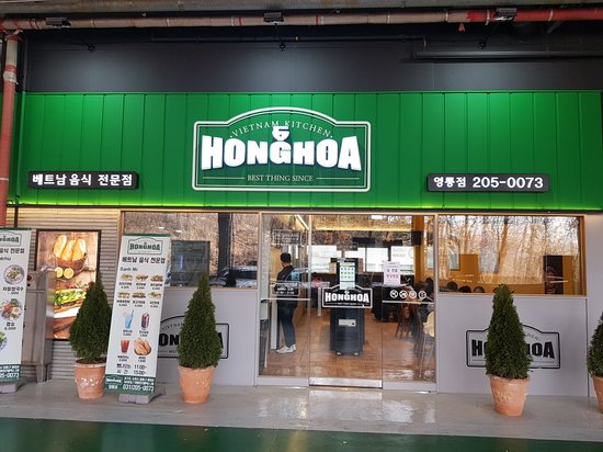 <span style="text-shadow: rgba(0, 0, 0, 0.8) 2px 2px 5px;"><strong><span style="font-family: SBAggroB;">경쟁력 01.</span></strong><br><br><span style="font-size: 40px; font-family: TTTtangsbudaejjigaeB; color: #ffbe0d;">폐점률 0%</span></span><br><br><button type="button" class="btn02">자세히보기+</button>