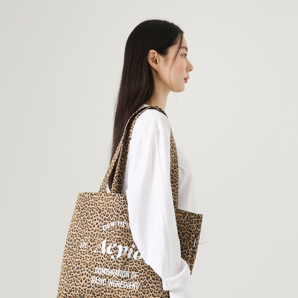 【即発】おまけ付！韓国限定 aeae ドローストリングバッグ 2차 재입고)COTTON SHOULDER BAG LEOPARD_2 COLORS_ASH3001