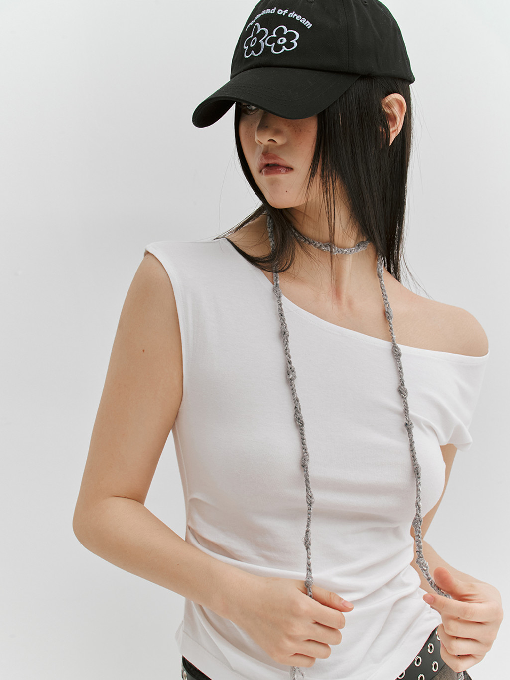 ★MEENDERI★UNBALANCE SHIRRING SLEEVELESS - WHITE★正規品 MUSINSA | MEENDERI UNBALANCE SHIRRING SLEEVELESS - WHITE