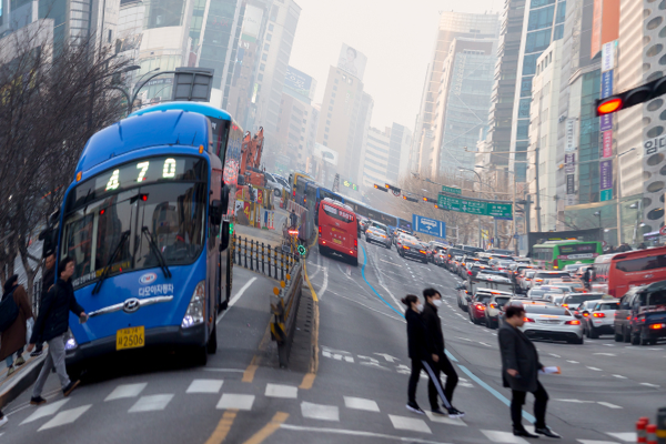 망막전막 질환자의 증상 2