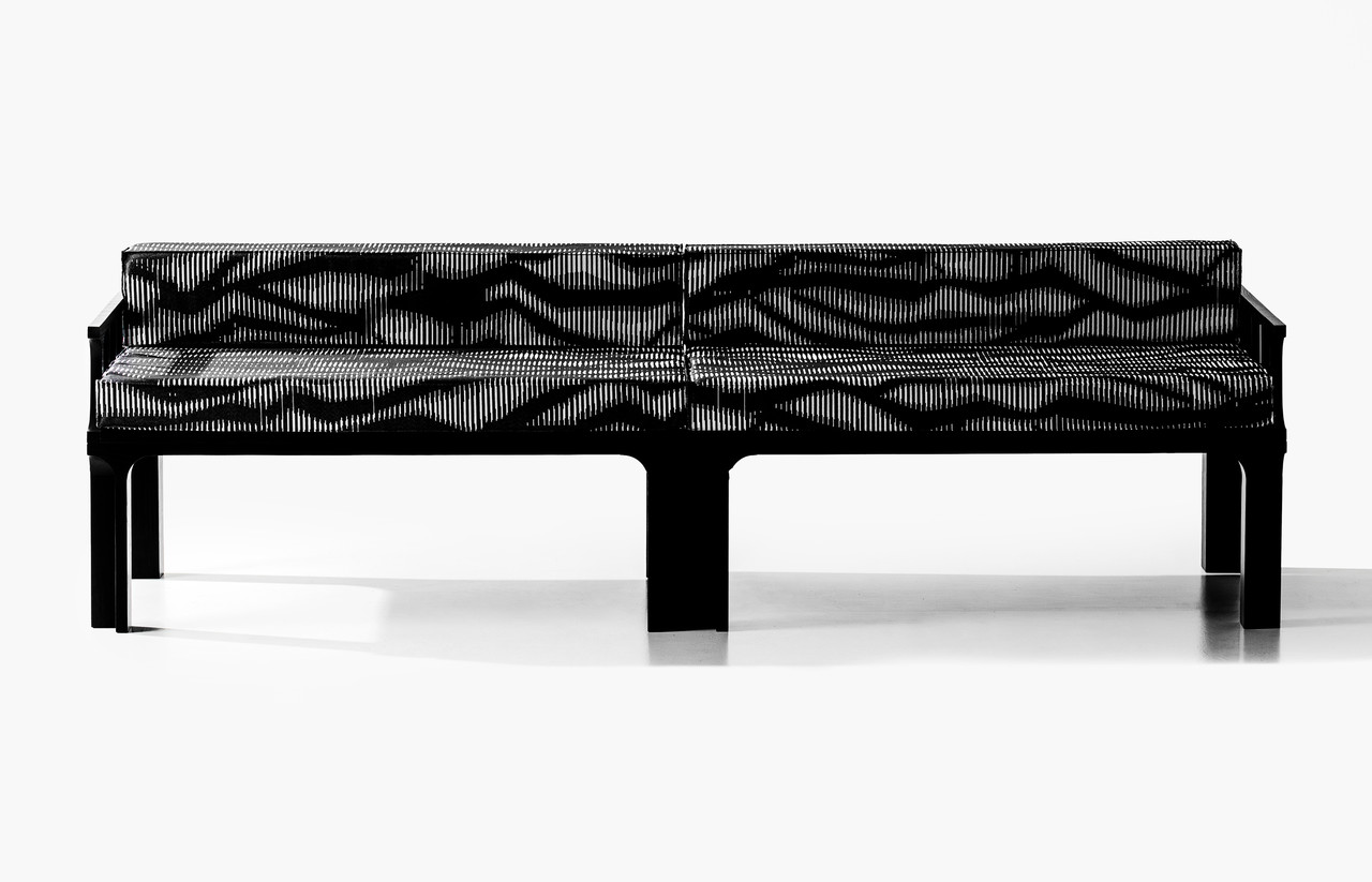 Graphic_Eaves Sofa(Mountain range)