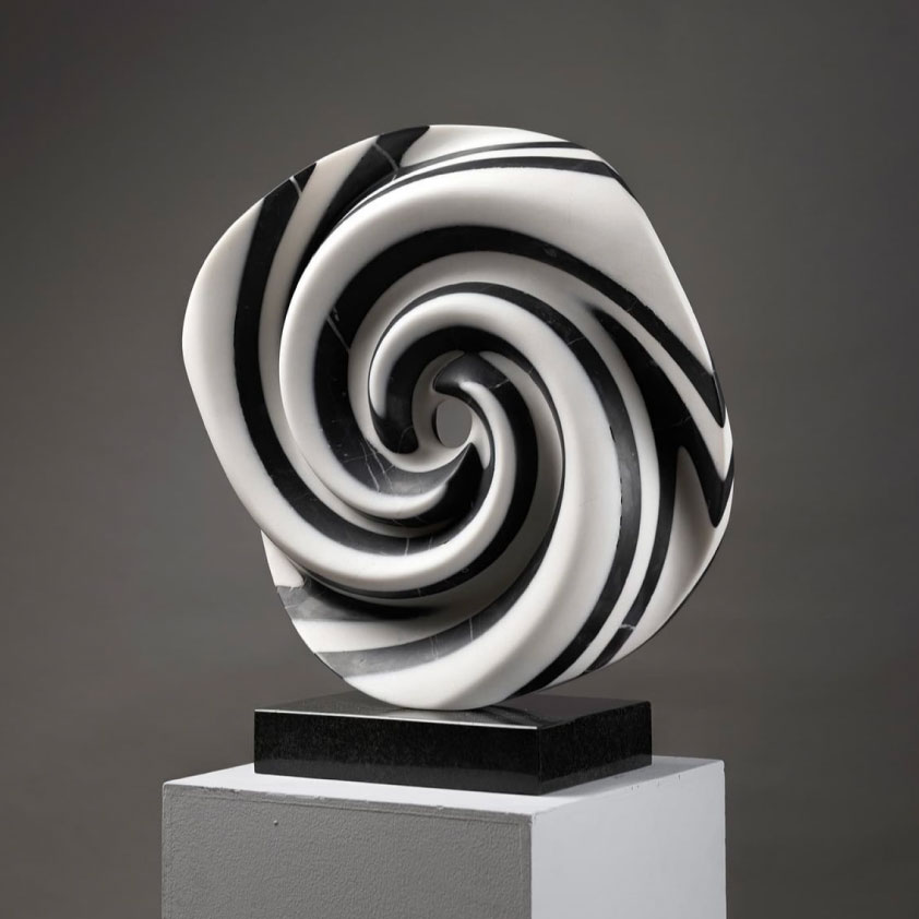 </b><p>아트 오브제</p><div class="btn"><b>ART OBJECT NOW</b></div>