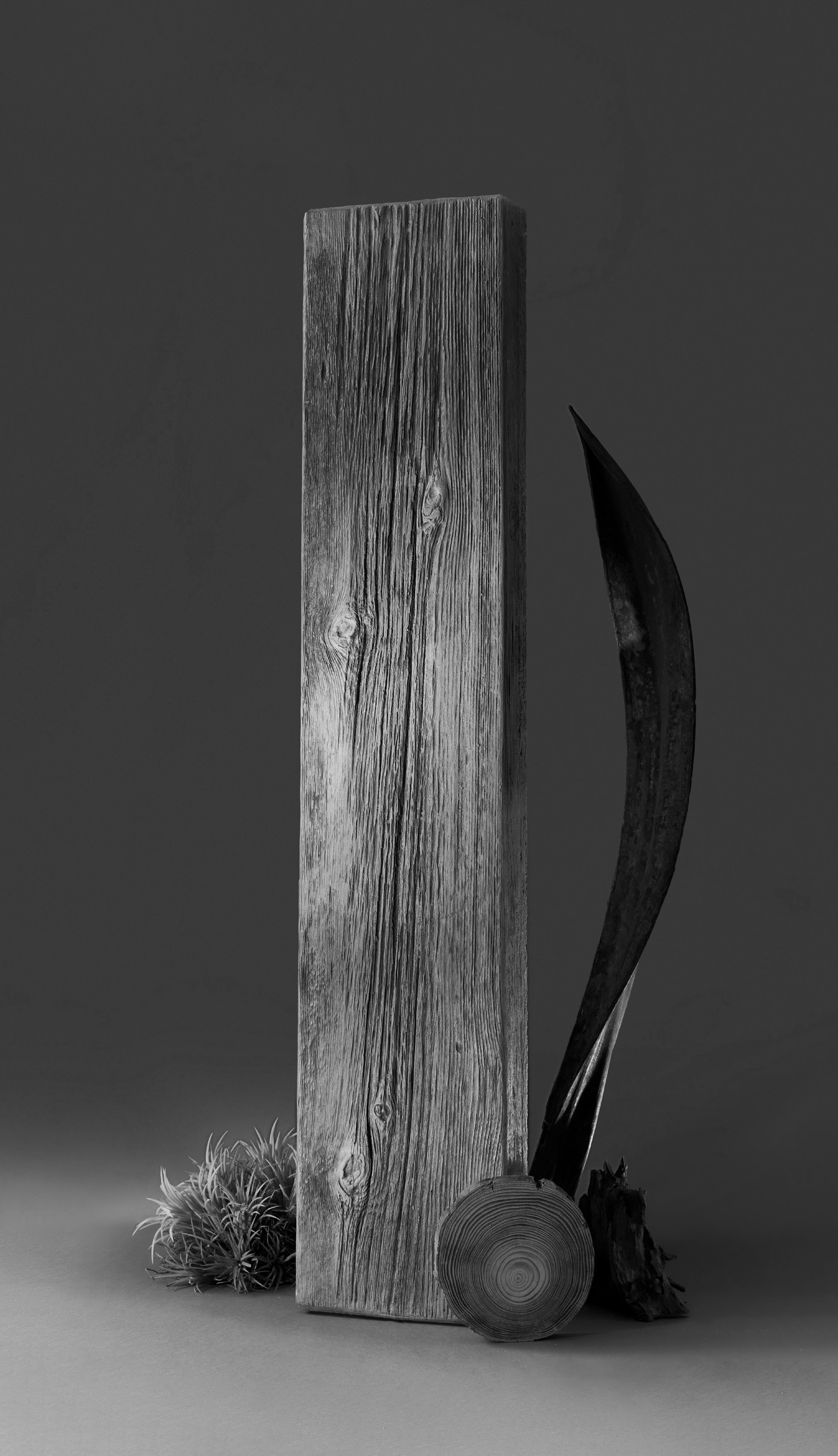 <div style="letter-spacing:-1px; ">  	<div style=" font-size:36px; color:#fff; font-weight:600; padding-bottom:14px;">coming soon</div>  	<div style="width:110px; height:40px; font-size:16px; color:#fff; font-weight:500; letter-spacing: -1px; border:1px solid #fff; border-radius:10px; padding: 10px 10px 10px 10px; margin:0 auto;"> 		준비중</div> </div>