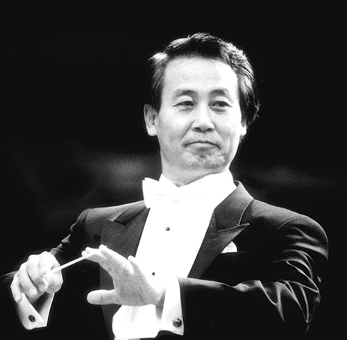 <span style="font-size: 14px;">이사장 <b>장동진</b> </span>