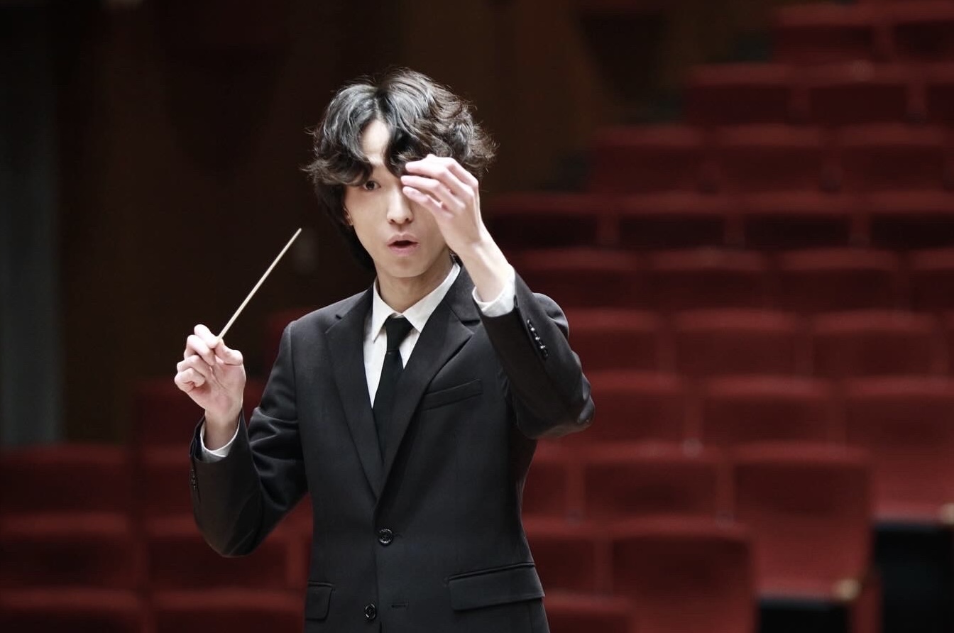 Artistic Director | Conductor