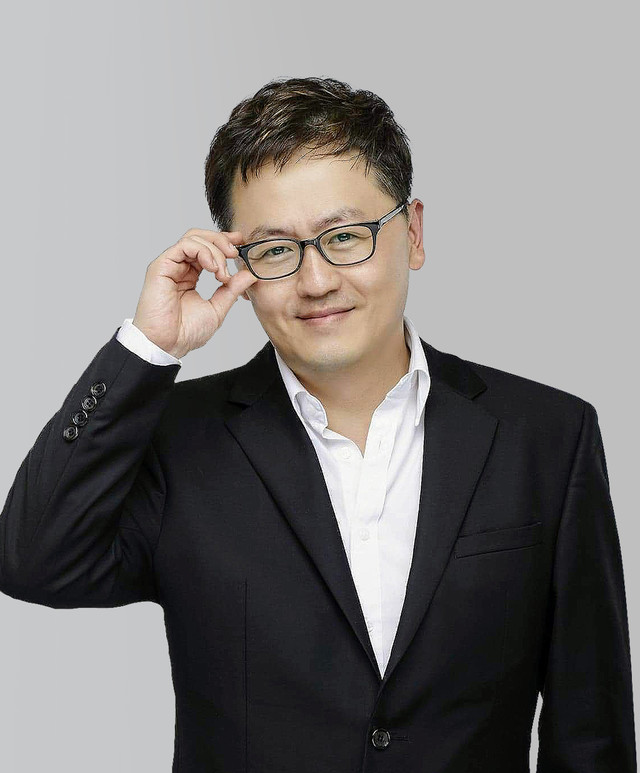 <p>AP English/AP 문과 과목</p><p>Roger Chang</p>