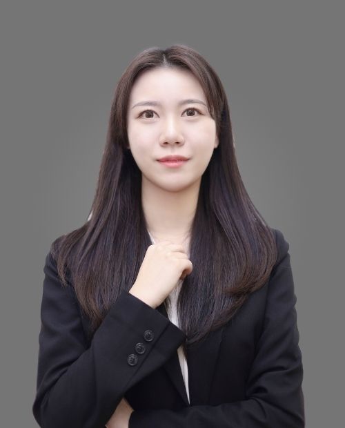 <p style="line-height: 0.3;"> <span style="font-size: 20px;"> 고용지원금팀 </span></p><p style="line-height: 0.3;"><hr align="left" style="border: solid 1px white; width:90%"></hr></p> <p style="test-align: left; line-height: 0.3;"> <span style="font-size: 30px;"><strong> 정보람 </strong> <span style="font-size: 20px;"> | 스탭 </span></p>