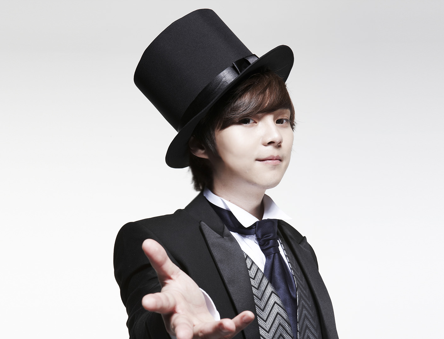 최현우