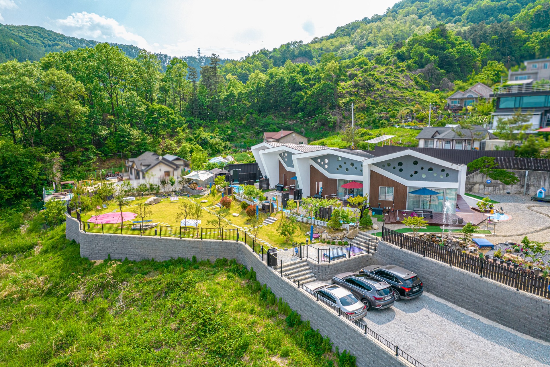 Landscape<br>온전한 삶의 회복을 위한  <br>생명을 담는 집