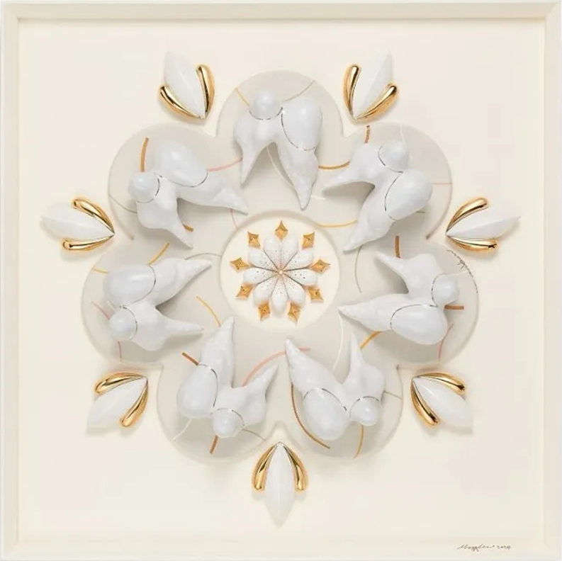 <br><b style="font-size:20px;">무아리 / 꽃이피었습니다7-2b</b><br>91 x 91 cm<br>Ceramic on wood<br>2024