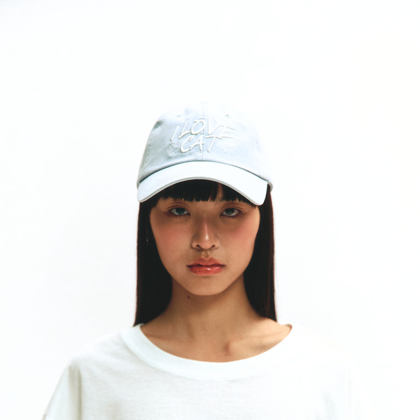 【ASURA】LOVE CAT BALL CAP MUSINSA | ASURA LOVE CAT BALL CAP (CHARCHOL)