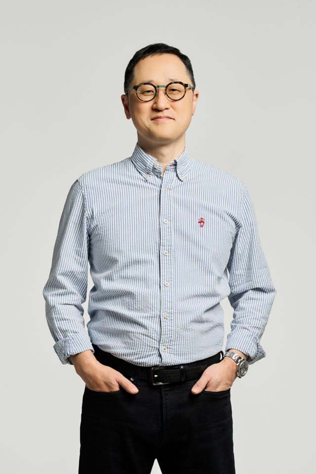<span style="font-weight:bold;">Jayson Lee</span><br>CEO</span><br><br>Former Sr. Associate Vice President, CallisonRTKL</span><br>Maryland Institue College of Art<span class="area">