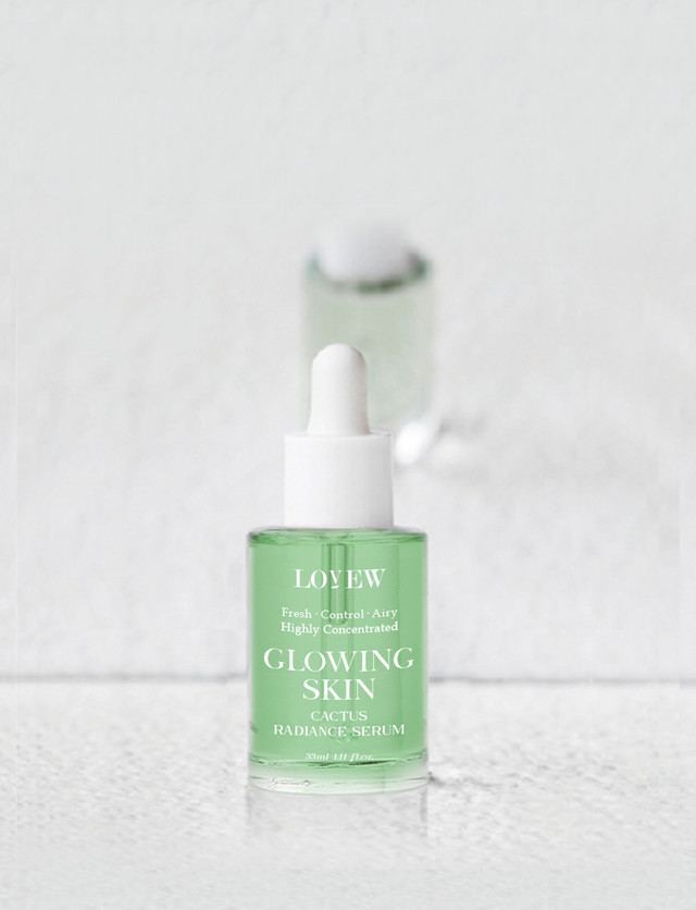 <p style="text-align:left; font-size:16px; margin-top:26px;">Growing Skin Serum<br>글로잉스킨 세럼<br><span style="color:#666;">₩ 65,000</span></p>