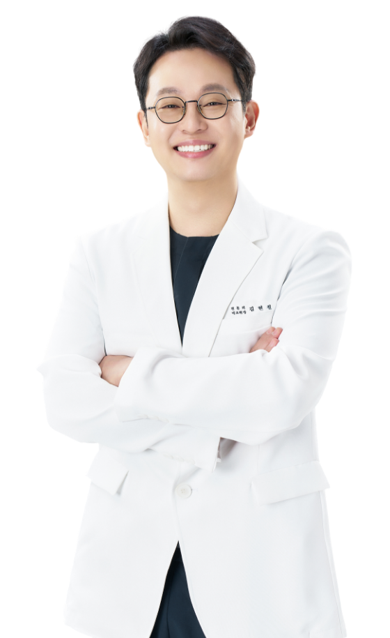 마카온치과 김현철 원장
