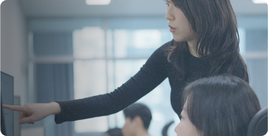 <div style="padding-left: 5px; padding-top: 10px;">   <p style="line-height: 0.7;">     <strong><span style="font-size: 24px; font-weight: 800; color: rgb(255, 255, 255);">비즈니스 전체를</span></strong>   </p>   <p style="line-height: 0.8;">     <span style="color: rgb(255, 255, 255);"><strong><span style="font-size: 24px; font-weight: 800;">이해하고</span></strong></span>   </p>   <p style="line-height: 0.3;">     <span style="color: rgb(255, 255, 255);"><br></span>   </p>   <p style="line-height: 0.4;">     <span style="color: rgb(255, 255, 255);"><span style="font-size: 14px;">비즈니스 전체를 이해하고</span></span>   </p>   <p style="line-height: 0.9;">     <span style="font-size: 14px; color: rgb(255, 255, 255);">기업의 전반적인 흐름과 니즈를 읽어냅니다.</span>   </p> </div>