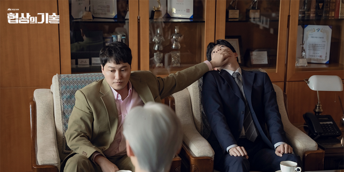 출처: JTBC 협상의 기술 공식 홈페이지 - PHOTO