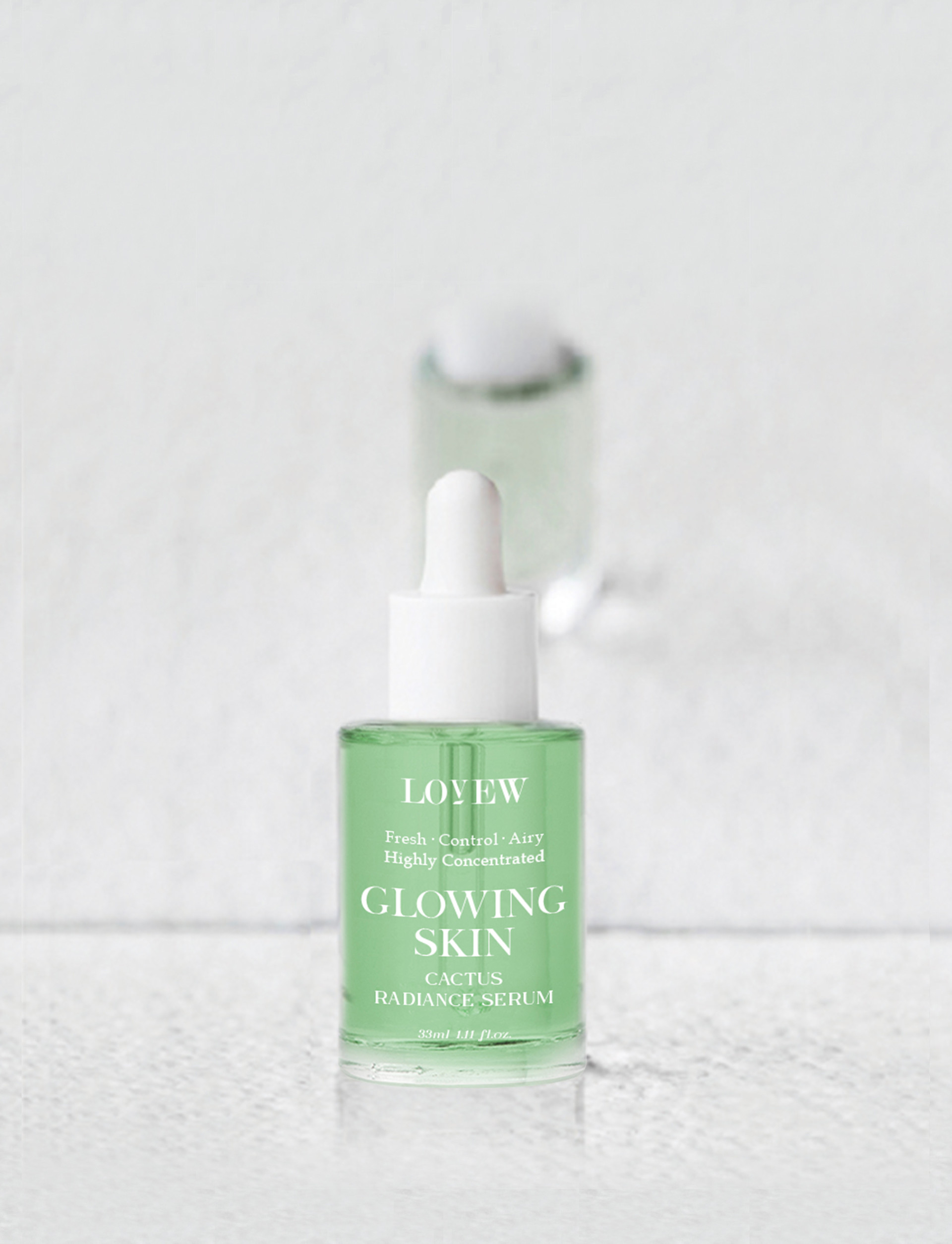 <p style="text-align:left; font-size:15px; margin-top:26px;">Growing Skin Serum<br>글로잉스킨 세럼<br><span style="color:#666;">₩ 65,000</span></p>