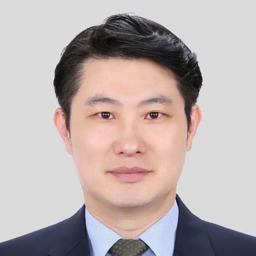 <p class="eno01">ChanKyu Park</p><p class="eno02">Chief Executive Officer, RMC</p>