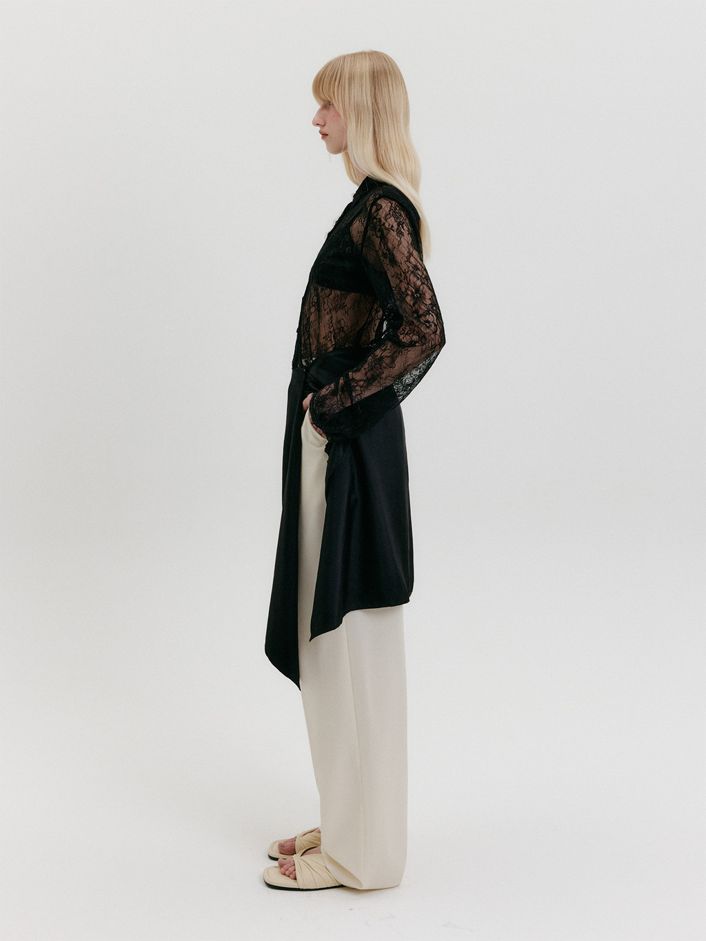 【EEUN】Arc Unbalanced Wrap Skirt Unbalanced Wrap Skirt - Black : EENK SHOP