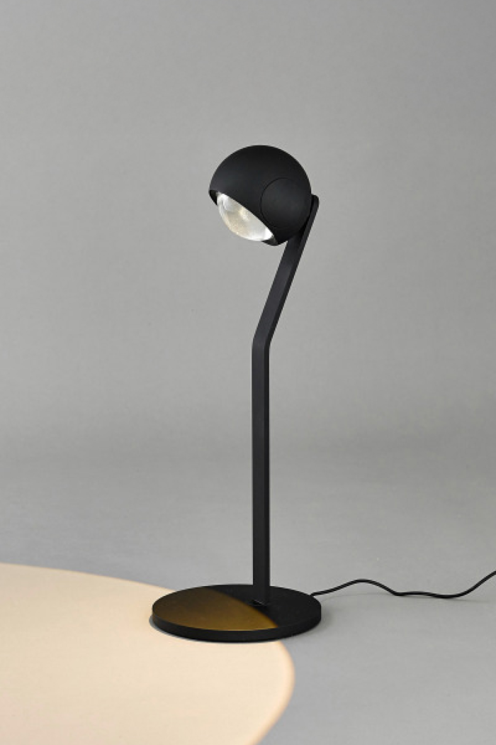 EOS lighting 이오스라이팅