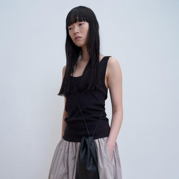 【MONOHA】Silky Shirring Long Skirt 3 Colors Silky shirring long skirt (gray / beige / black) : MONOHA